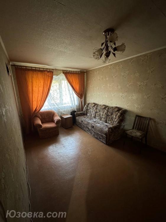 2-комн. квартира, 45 м², вторичка, 1/5 эт., ДОНЕЦК