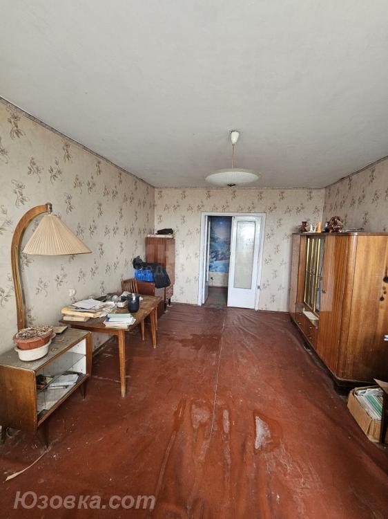 3-комн. квартира, 74 м², вторичка, 6/9 эт., ЛУГАНСК