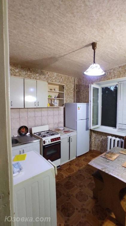 1-комн. квартира, 35м², с мебелью, 1/9 эт.