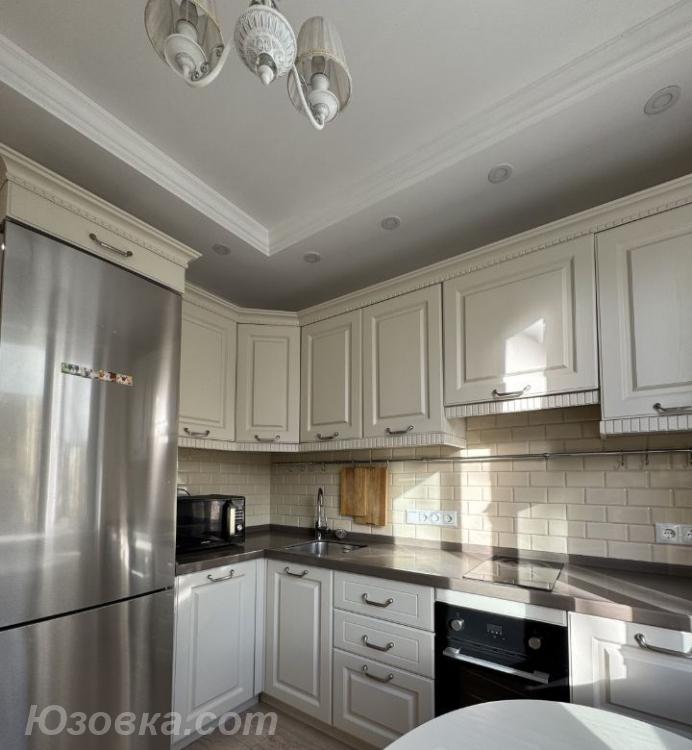 2-комн. квартира, 56м², с мебелью, 4/14 эт., ДОНЕЦК