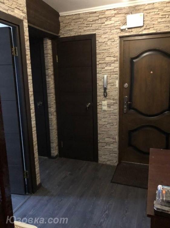 2-комн. квартира, 45м², с мебелью, 3/6 эт., ДОНЕЦК