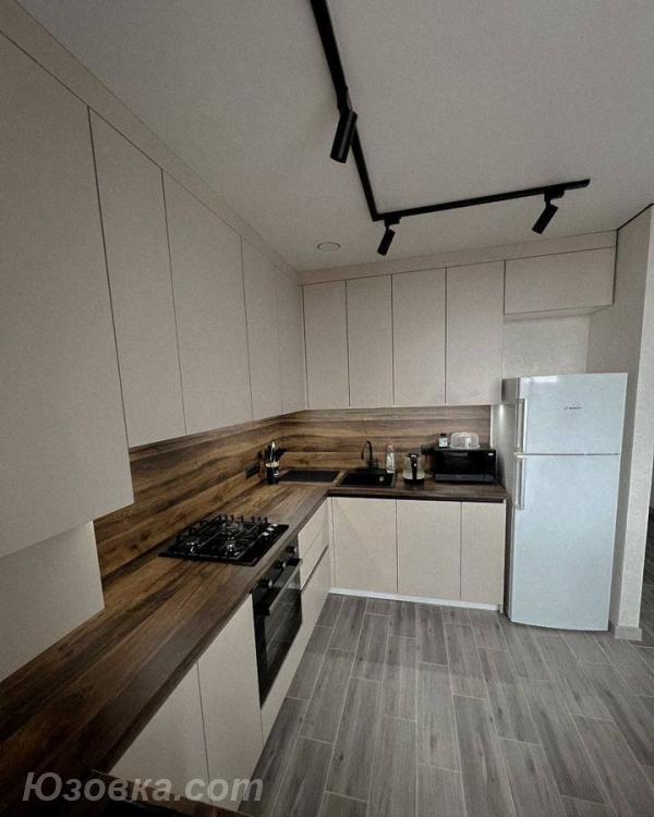 1-комн. квартира, 36м², с мебелью, 9/17 эт., ДОНЕЦК