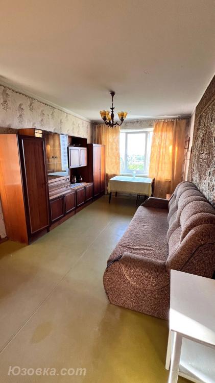 3-комн. квартира, 65 м², вторичка, 8/9 эт., ДОНЕЦК