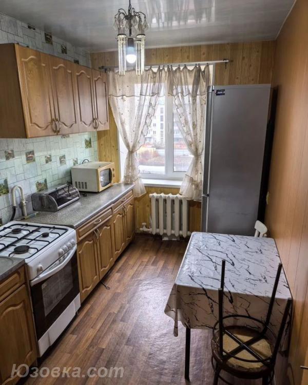 2-комн. квартира, 49м², с мебелью, 4/9 эт., ДОНЕЦК
