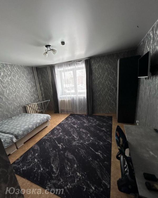 1-комн. квартира, 36м², с мебелью, 2/5 эт., ДОНЕЦК