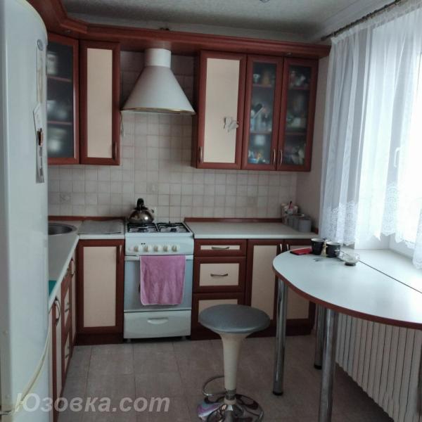 4-комн. квартира, 85 м², вторичка, 9/9 эт., ДОНЕЦК