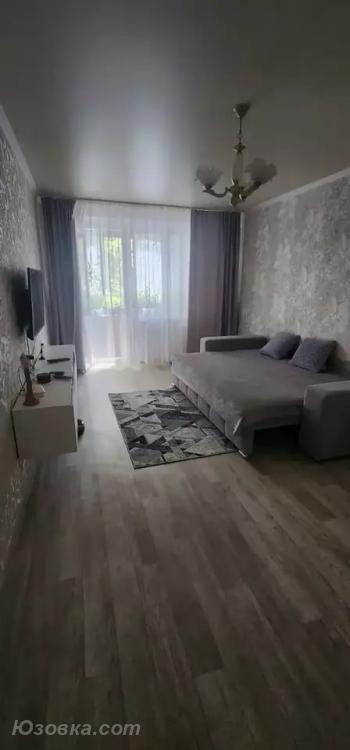 2-комн. квартира, 50м², с мебелью, 3/8 эт.