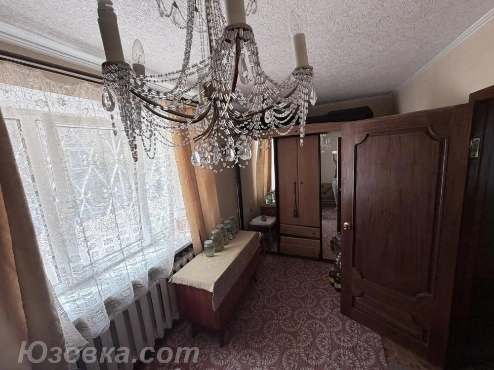 2-комн. квартира, 45 м², вторичка, 1/5 эт., ДОНЕЦК
