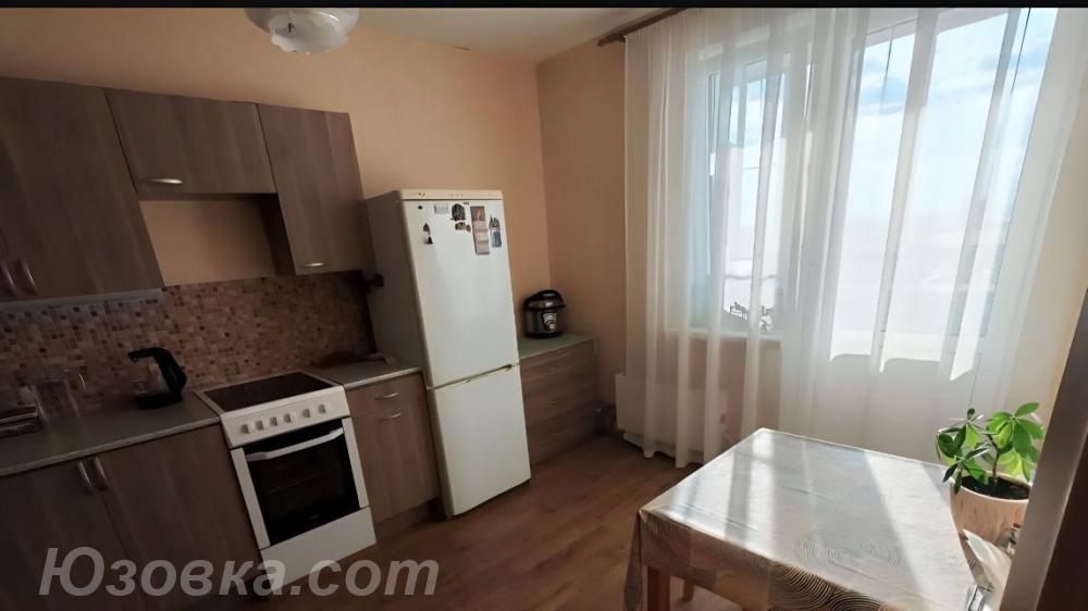 2-комн. квартира, 59м², с мебелью, 2/5 эт., ДОНЕЦК