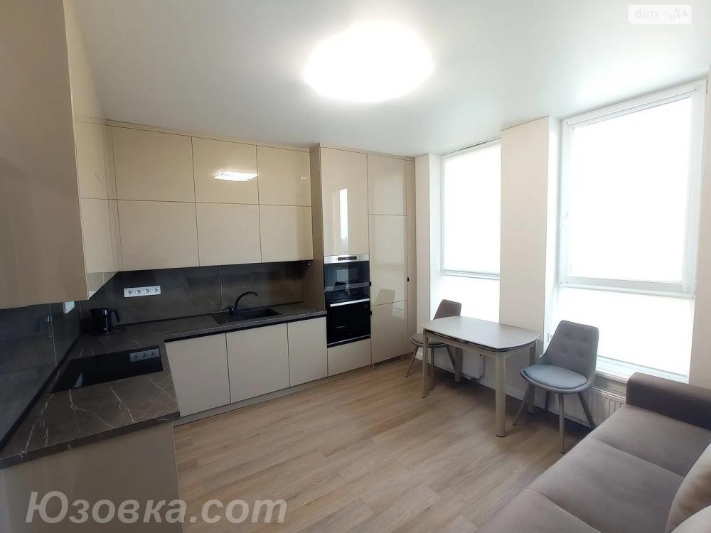 1-комн. квартира, 43м², с мебелью, 7/10 эт.
