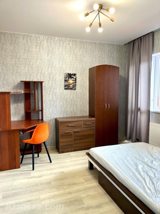 2-комн. квартира, 49м², с мебелью, 4/5 эт.
