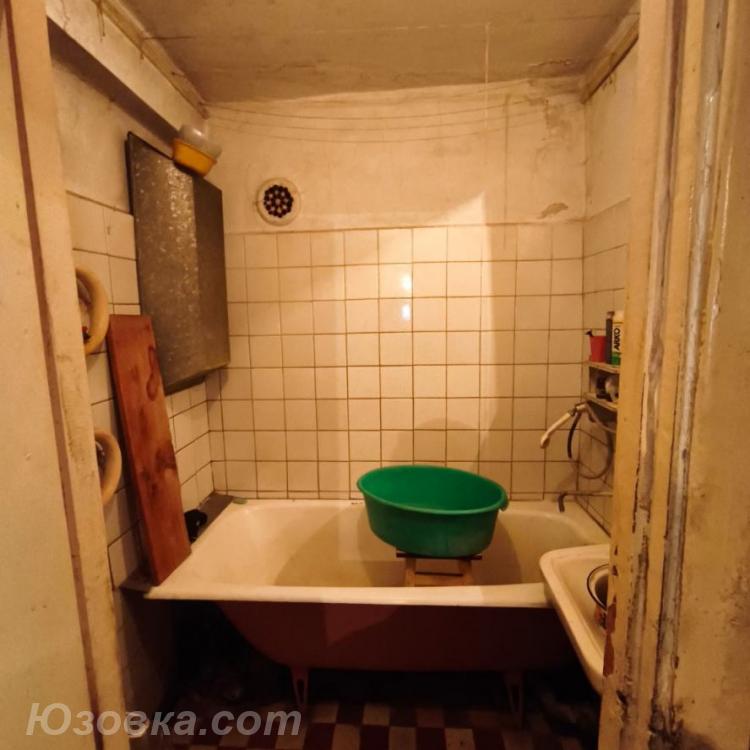 2-комн. квартира, 50 м², вторичка, 2/9 эт., ДОНЕЦК