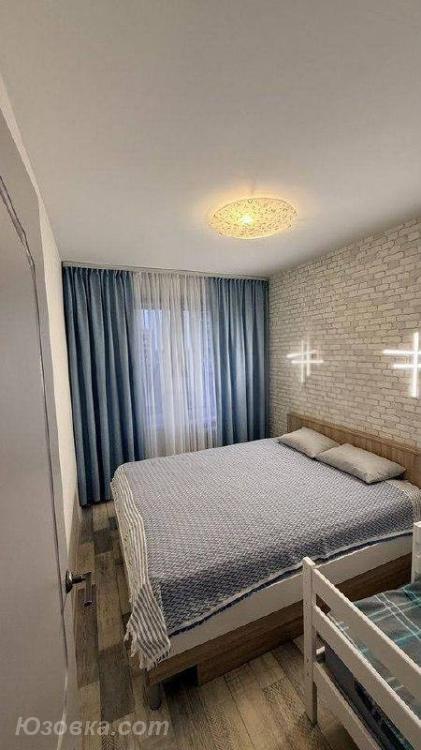 2-комн. квартира, 48м², с мебелью, 2/9 эт., ДОНЕЦК