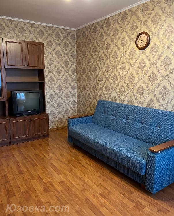 1-комн. квартира, 30м², с мебелью, 1/1 эт., ДОНЕЦК