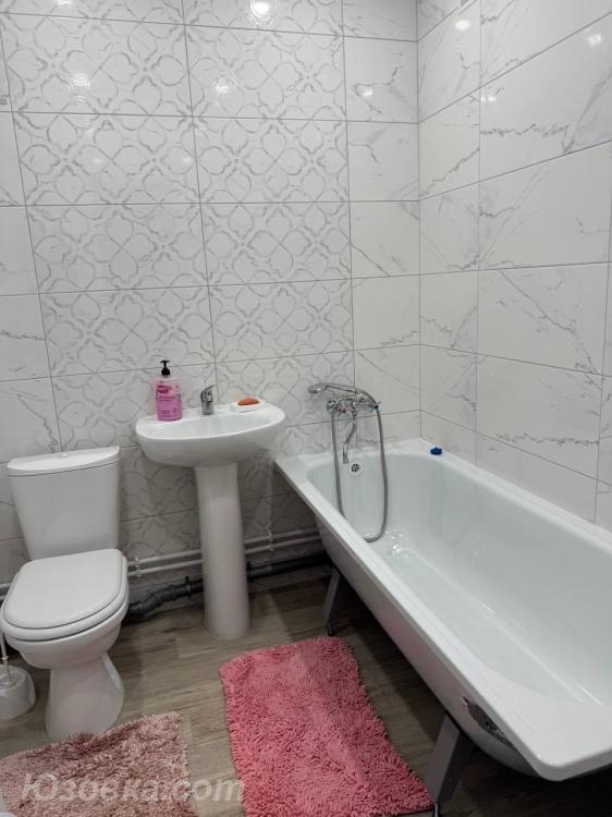 1-комн. квартира, 48м², с мебелью, 2/5 эт., ДОНЕЦК