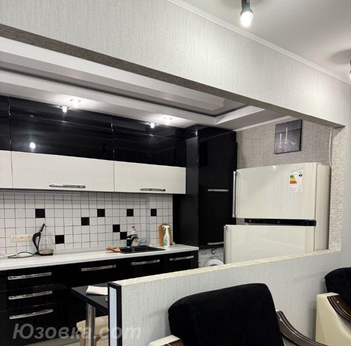 3-комн. квартира, 65м², с мебелью, 2/9 эт., ДОНЕЦК