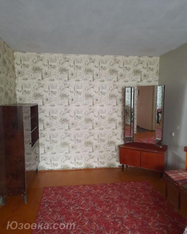 2-комн. квартира, 46м², с мебелью, 3/18 эт.