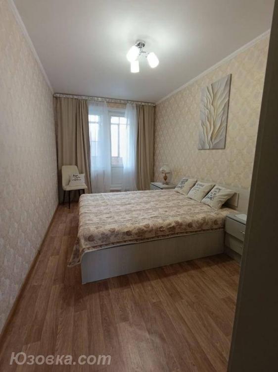 3-комн. квартира, 73м², с мебелью, 2/9 эт., ДОНЕЦК