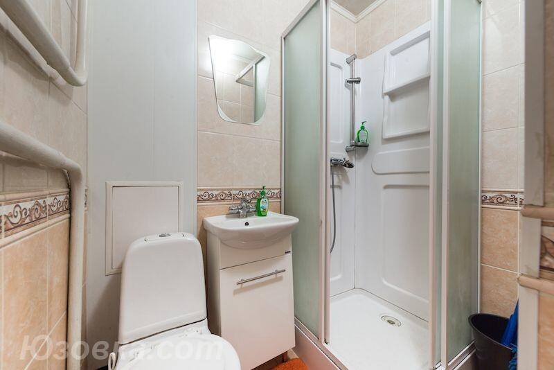 2-комн. квартира, 48м², с мебелью, 2/5 эт., ДОНЕЦК