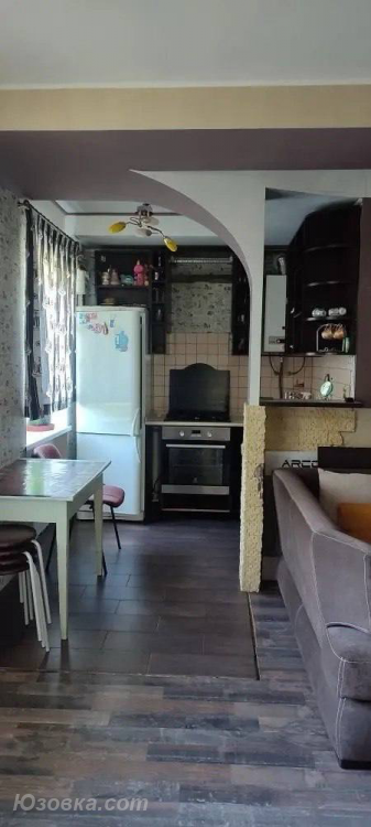 2-комн. квартира, 44 м², вторичка, 3/4 эт., Макеевка