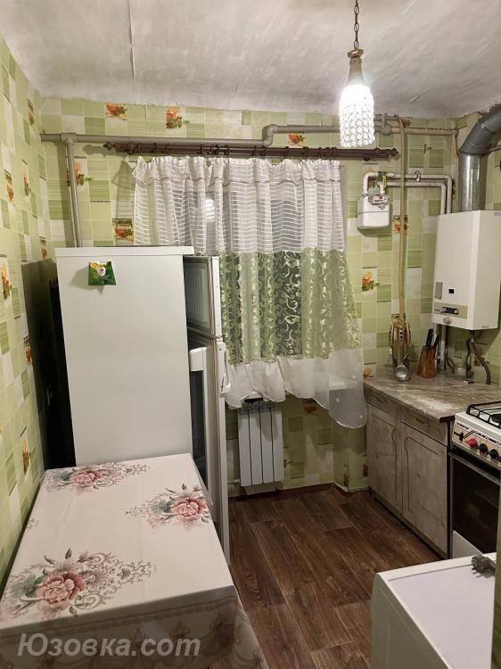 2-комн. квартира, 46м², с мебелью, 3/5 эт., ДОНЕЦК