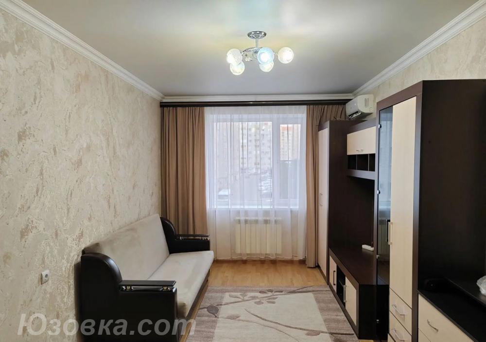 1-комн. квартира, 42м², с мебелью, 4/9 эт., ДОНЕЦК