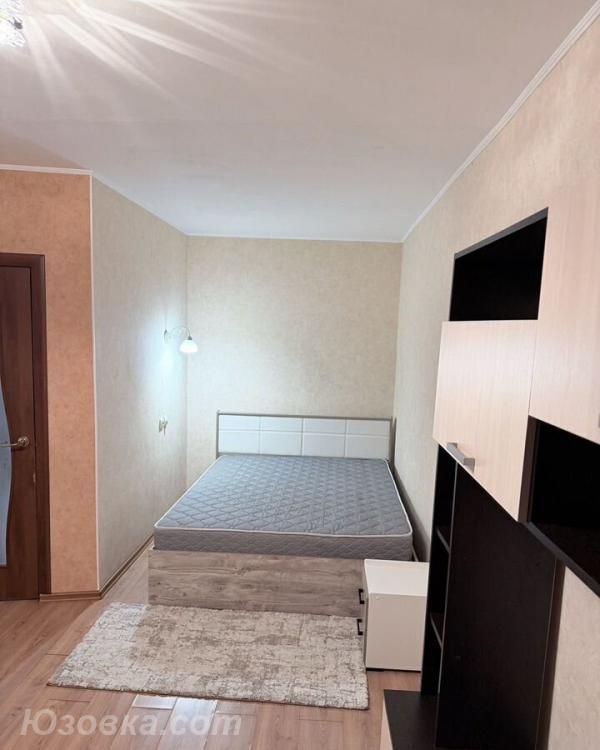 1-комн. квартира, 37м², с мебелью, 4/9 эт., Макеевка