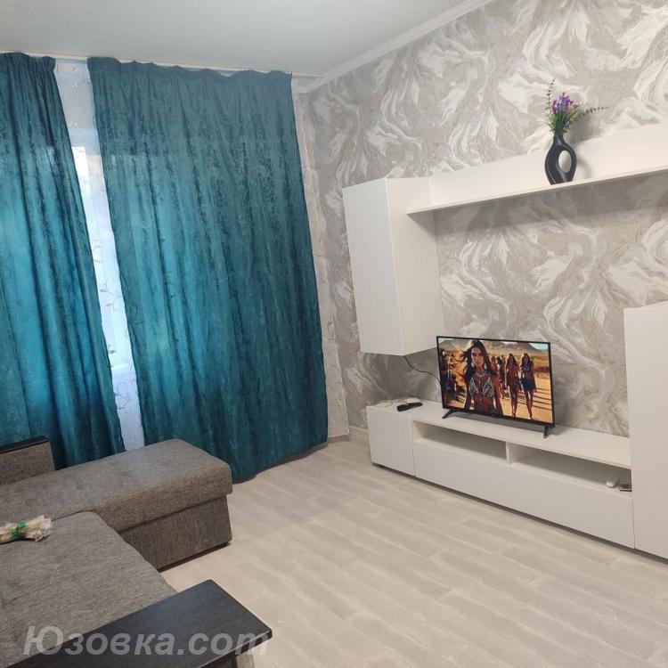 2-комн. квартира, 46м², с мебелью, 1/1 эт., ДОНЕЦК