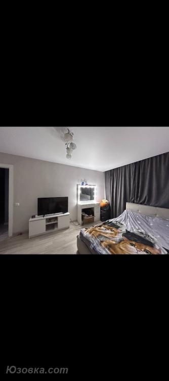 1-комн. квартира, 35м², с мебелью, 1/1 эт., ДОНЕЦК