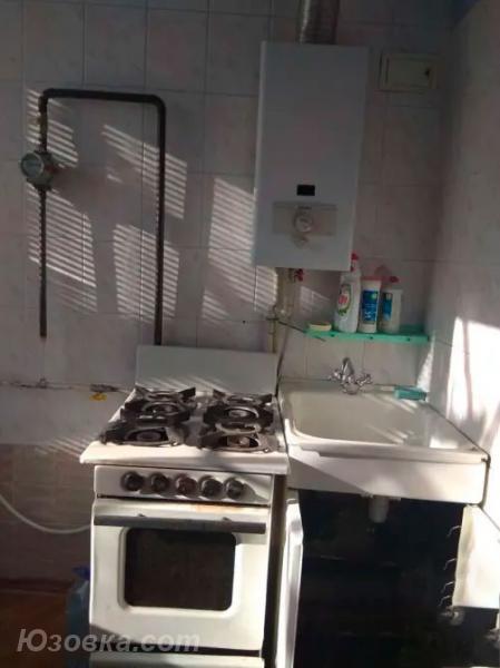 2-комн. квартира, 44 м², вторичка, 2/2 эт., ДОНЕЦК