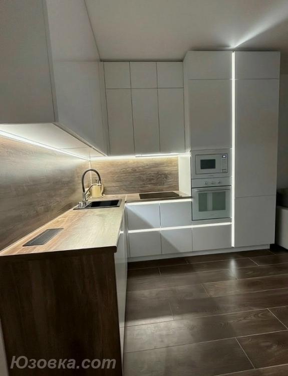 2-комн. квартира, 45м², с мебелью, 2/2 эт., ДОНЕЦК
