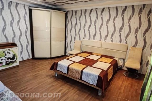 3-комн. квартира, 80 м², вторичка, 2/5 эт.