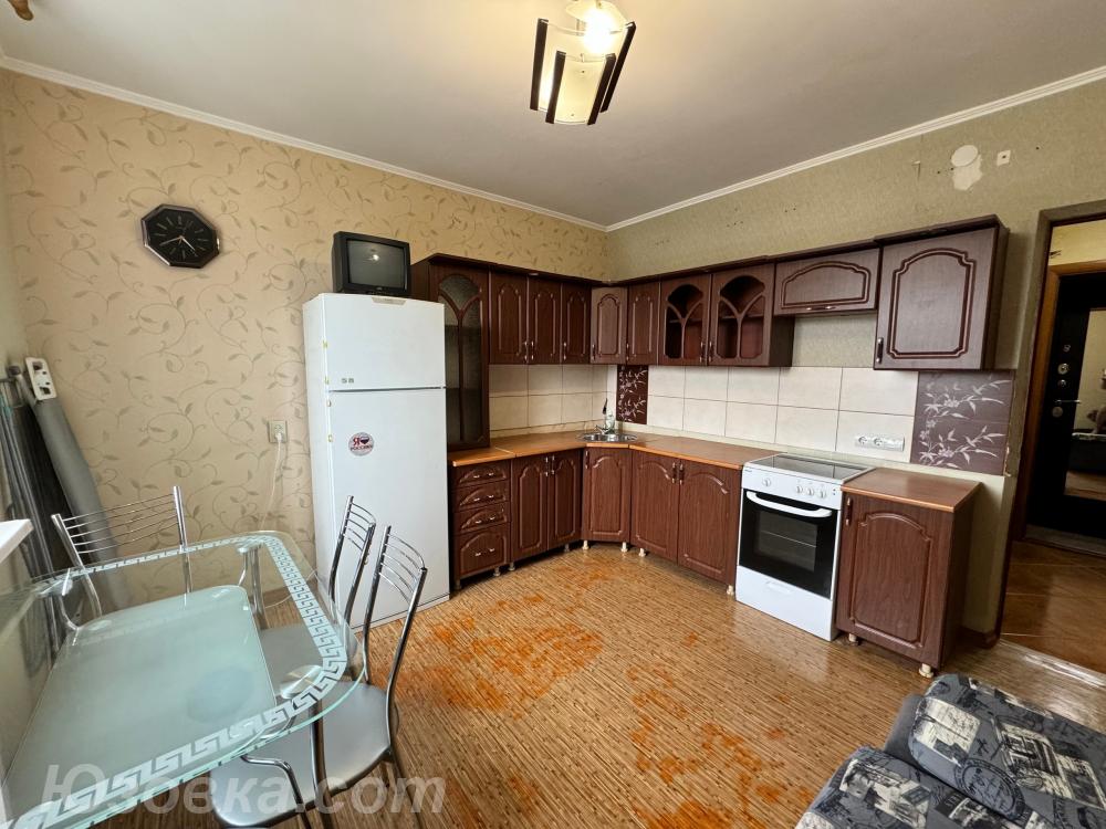 1-комн. квартира, 37м², с мебелью, 2/5 эт., ДОНЕЦК