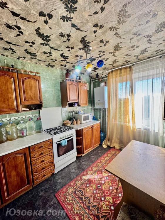 3-комн. квартира, 65 м², вторичка, 9/9 эт., ДОНЕЦК