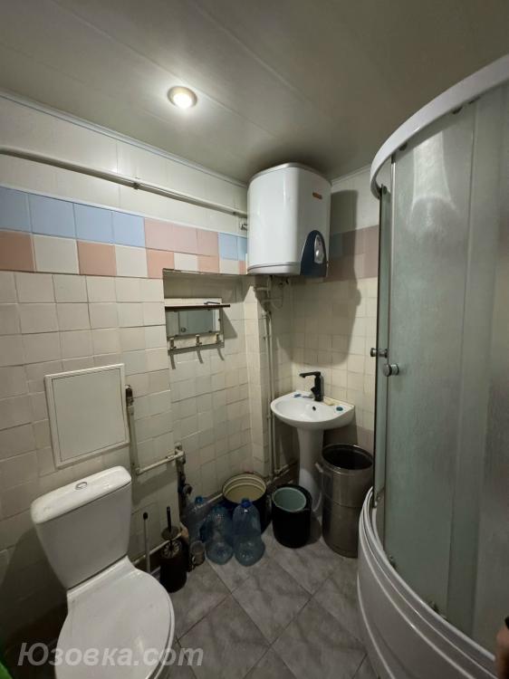 2-комн. квартира, 40 м², вторичка, 3/3 эт., Макеевка