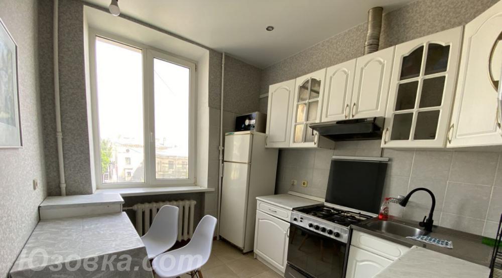 2-комн. квартира, 60м², с мебелью, 3/5 эт.