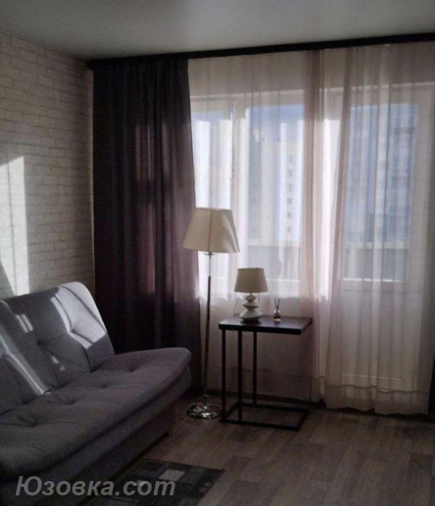 студия квартира, 40м², с мебелью, 3/9 эт., ДОНЕЦК