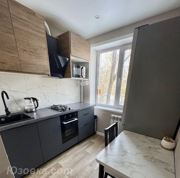 1-комн. квартира, 35м², с мебелью, 4/9 эт., ДОНЕЦК