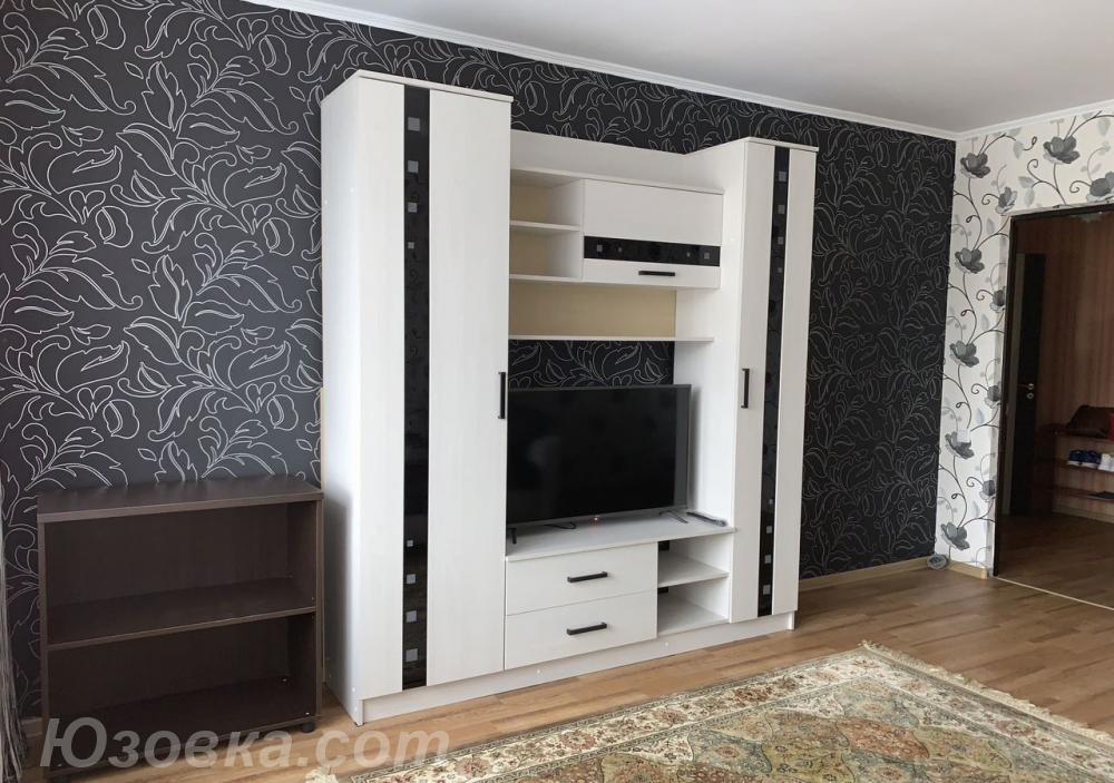 1-комн. квартира, 43м², с мебелью, 3/5 эт., ДОНЕЦК