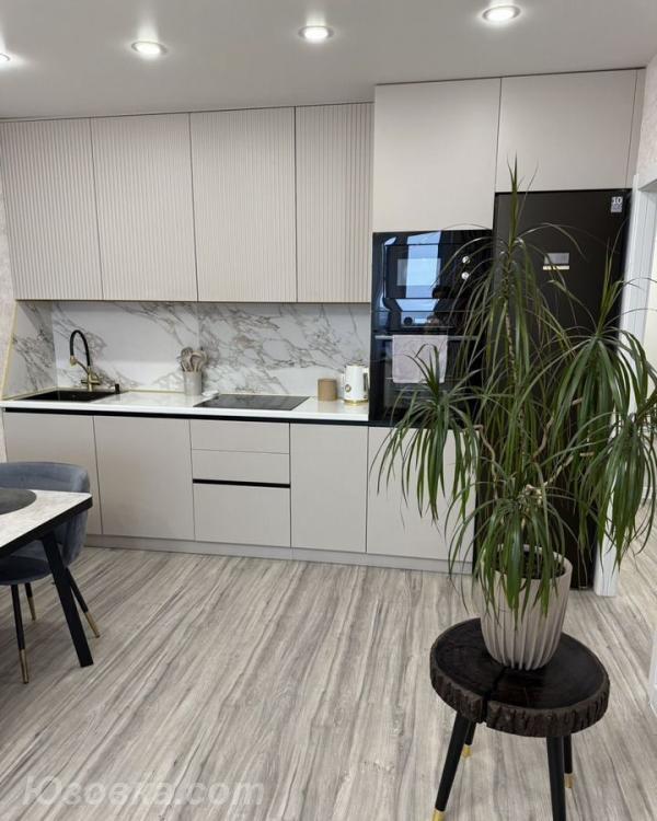 3-комн. квартира, 62м², с мебелью, 6/9 эт., ДОНЕЦК