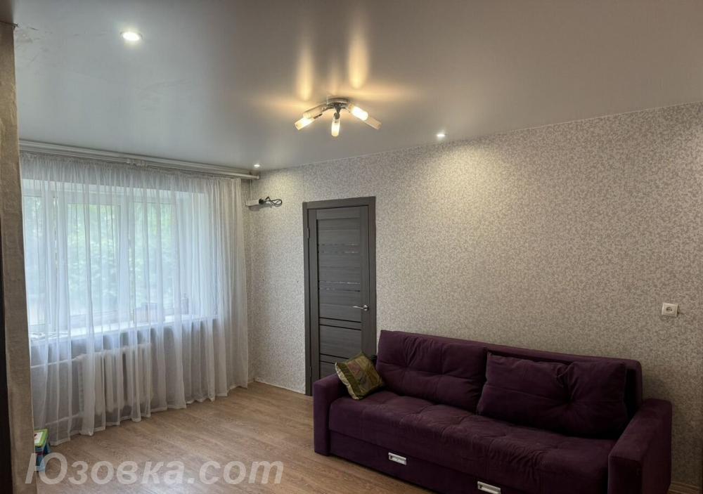 2-комн. квартира, 45м², с мебелью, 2/9 эт., ДОНЕЦК