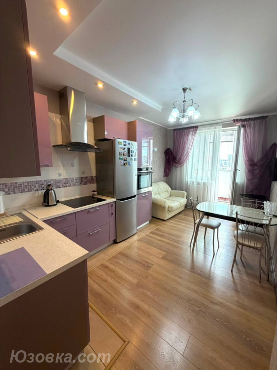 2-комн. квартира, 56м², с мебелью, 5/9 эт., ДОНЕЦК