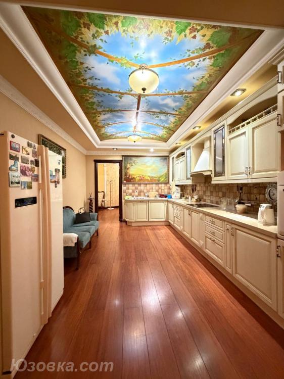 4-комн. квартира, 183 м², новостройка, 3/17 эт.