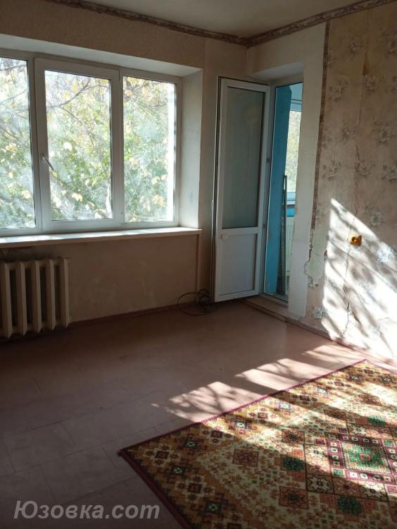 2-комн. квартира, 47 м², вторичка, 2/10 эт.