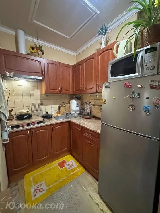 2-комн. квартира, 48м², с мебелью, 2/5 эт., Макеевка