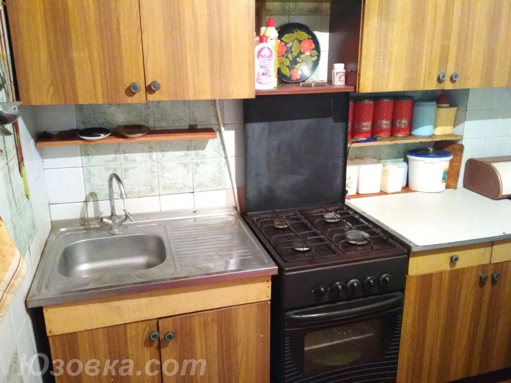 2-комн. квартира, 50м², с мебелью, 3/9 эт., ДОНЕЦК