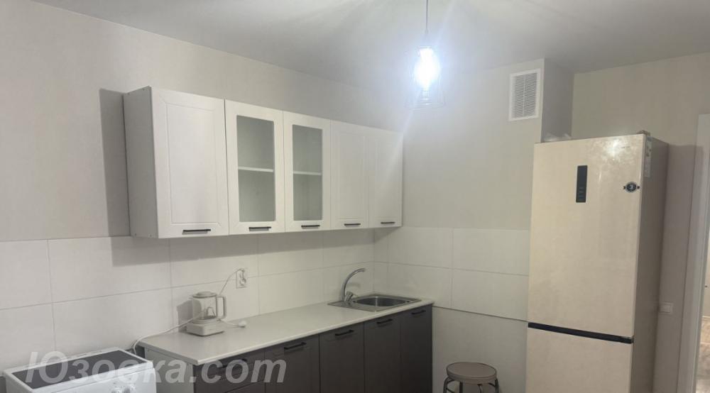 2-комн. квартира, 45м², с мебелью, 4/9 эт., ДОНЕЦК