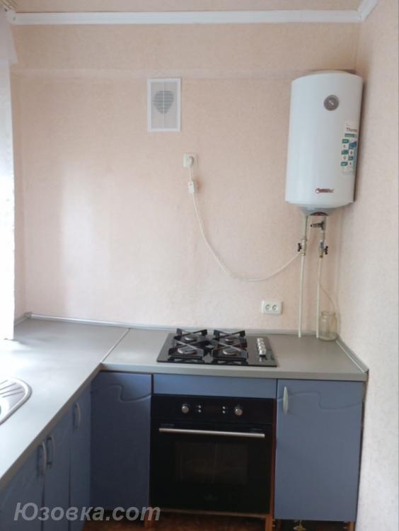 2-комн. квартира, 52 м², вторичка, 5/5 эт., ДОНЕЦК