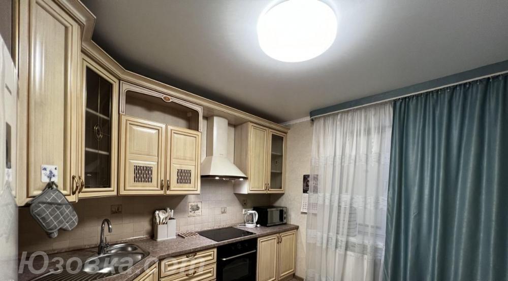 1-комн. квартира, 51м², с мебелью, 3/10 эт., ДОНЕЦК