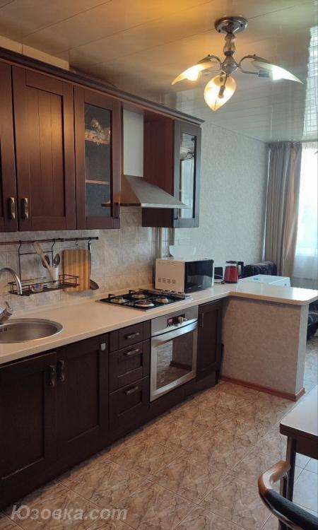 1-комн. квартира, 50м², с мебелью, 5/14 эт., ДОНЕЦК